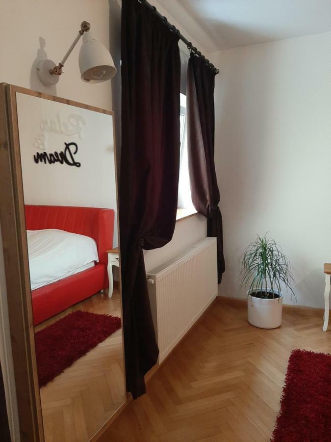 Appartamento Luky10 Braşov Esterno foto